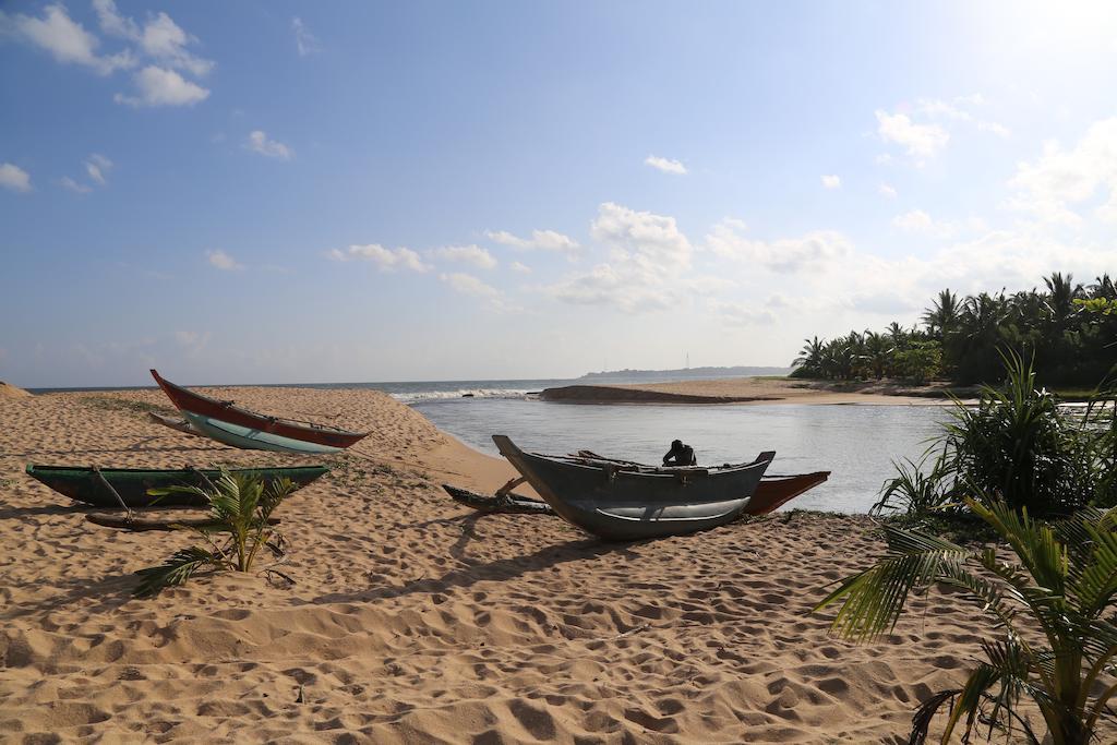 Lonely Beach Resort Tangalle Exterior foto